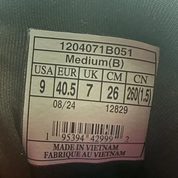 Brooks Ghost 16 Women's Size 9 B Black Red Running Shoes Sneakers 1204071B051 - Picture 9 of 9